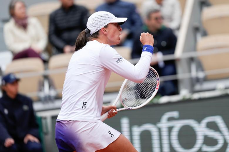 Paul becomes first american man reach french open quarters 22 years