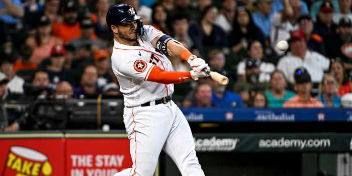 Yainer diaz slams walk off homer astros edge rays