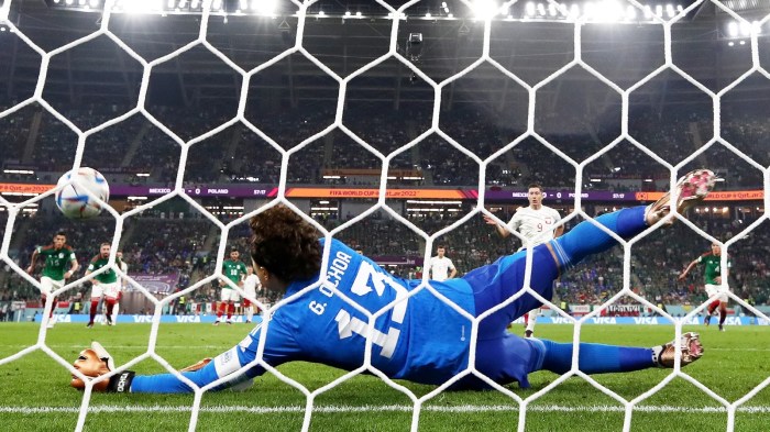 Lewandowski to keep taking Poland penalties despite Mexico miss | Reuters Soccer lewandowski will not play poland under current coach after losing