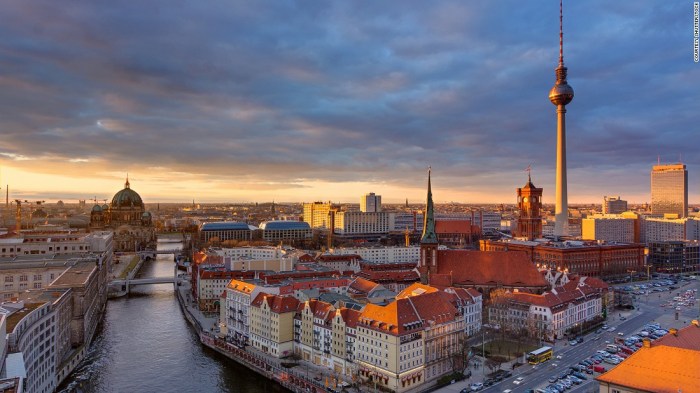 EARTH: GERMANY Germany starts hunt more air defences zelenskiy pleads patriots