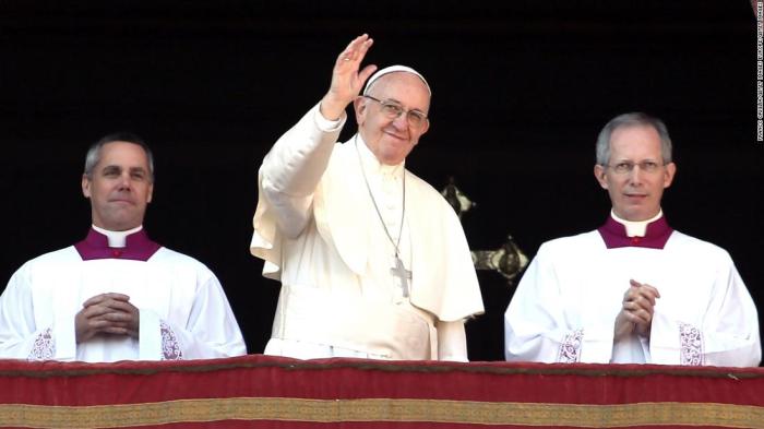 The Pope has a message on 'fake news' for Trump - CNNPolitics President trump as pope image social media papal conclave comments