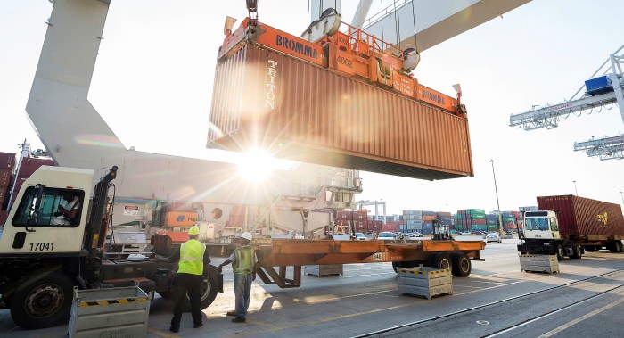 China imposes tariffs on 128 US products, escalates trade war China retaliatory tariffs us trade war
