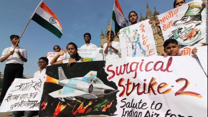 Indian Defense Chief Blames Pakistan for Kashmir Conflict - The New ... India pakistan kashmir conflict gulf states diplomacy peace brokers war