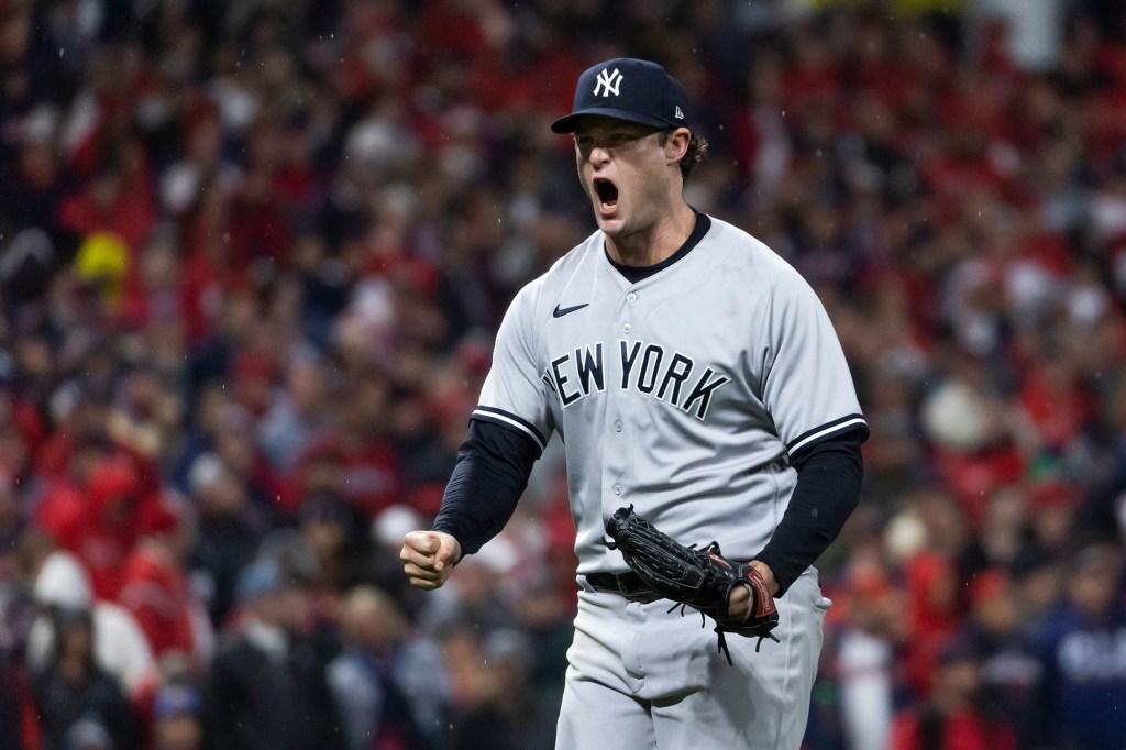 Carlos rodons 7 sharp innings send yankees past angels