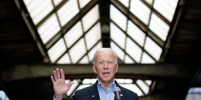 Biden Campaign Launches Door-Knocking Campaign - WSJ Joe biden launches a comeback no one is asking for