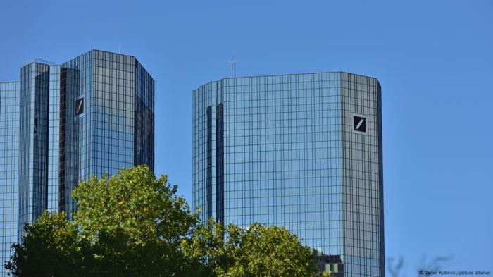Deutsche Bank reports lower profits – DW – 10/30/2013 Deutsche banks deal making business weaker than expected ceo says