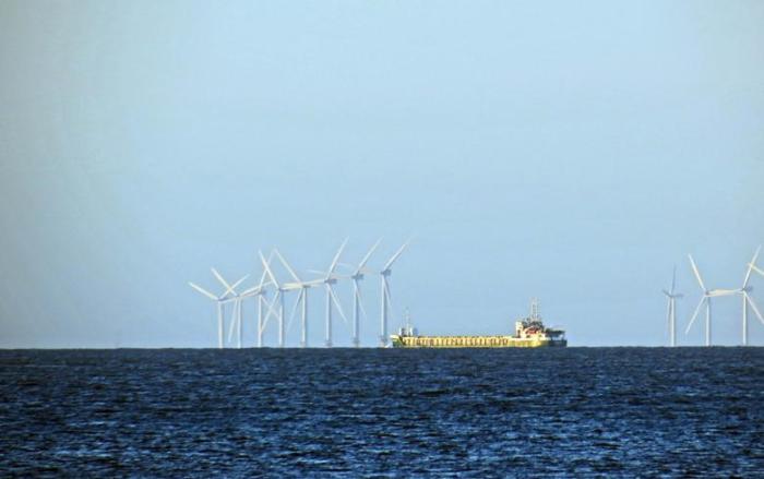 Unravelling the UK's Failed Offshore Wind Auction: A Case Study in ... Britain needs record offshore wind auction meet targets says siemens energy