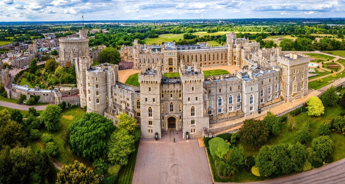 England Vacation Packages | Highlights of England Vacations ... England defender millie bright withdraws euro squad consideration