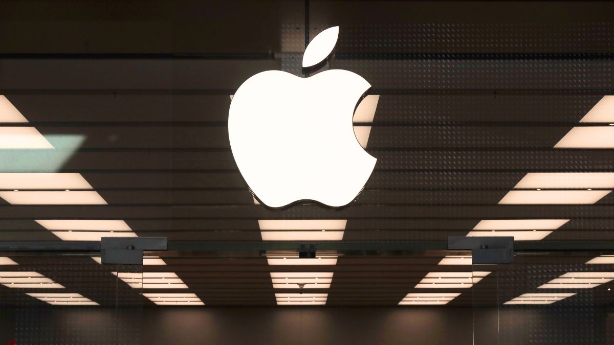 Apple faces billion class-action lawsuit in UK: Know why Apple class action lawsuit how to file a claim