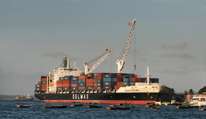 File:Container Ship.jpg - Wikipedia Tariff fueled surge container shipping rates shows signs peaking