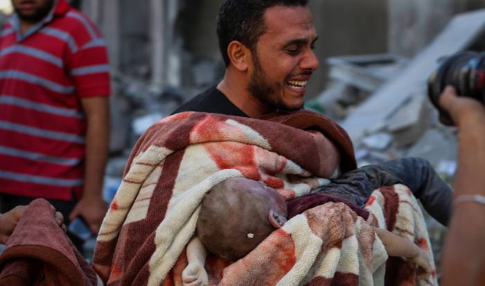 UN Human Rights Office confirms: Israeli forces killed journalist ... Israel kills three rescuers journalist strikes gaza city palestinian media