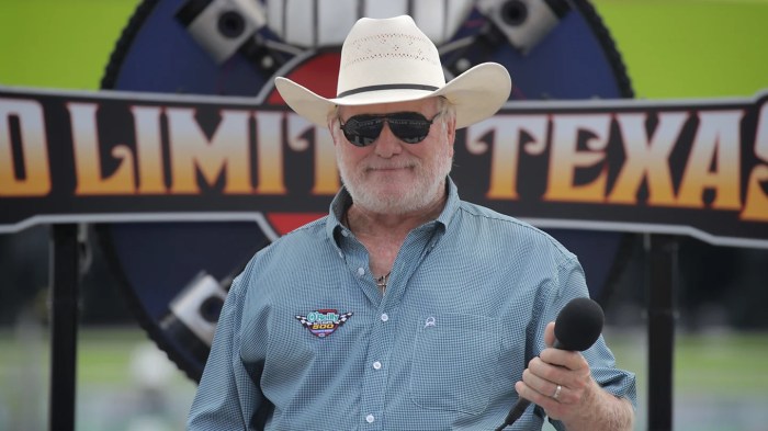 Terry Bradshaw Rips Aaron Rodgers For Lying To Everyone Terry bradshaw rips idea aaron rodgers joining steelers