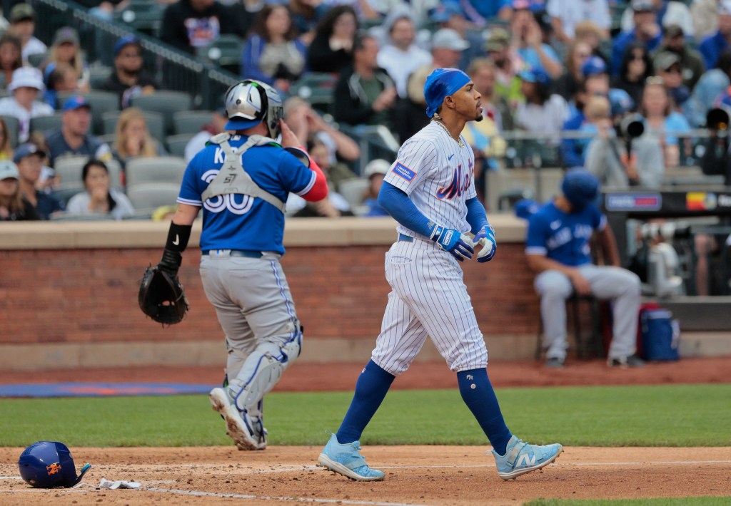 Mets' Francisco Lindor surging again offensively Mets ss francisco lindor out lineup thursday with broken toe