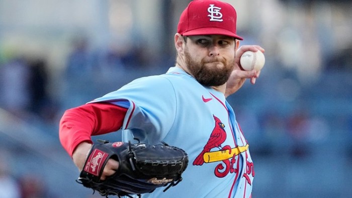 Cardinals hold down dodgers again win ninth inning 2 1