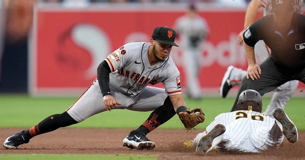 Padres hit 4 homers in 6-1 win over the Giants - CBS San Francisco Padres get small ball run 10th edge giants 1 0