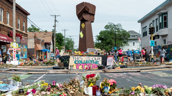 The Death of George Floyd in Minneapolis: What We Know So Far - The New ... George floyd america reflection