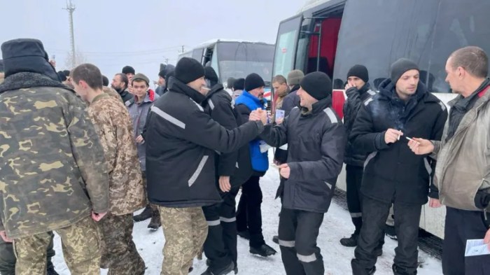 Ukraine and Russia in 'biggest prisoner swap' so far Russia ukraine prisoner swap