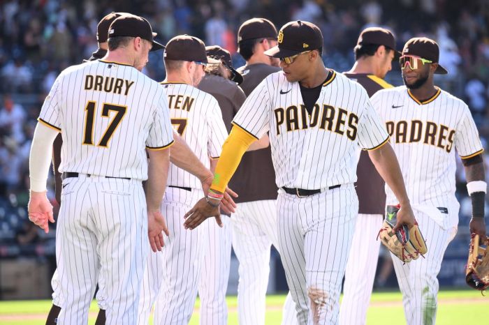 Giants takeaways: What we learned in season-ending 5-4 loss to Padres ... Padres ryan bergert faces giants first big league start