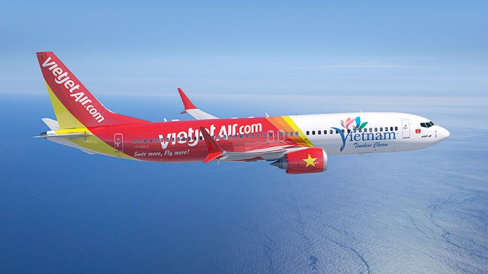 VietJet Orders 100 Boeing 737 MAX 200s - Airport Spotting Vietjet talks order about 100 airbus jets ahead paris air show bloomberg news