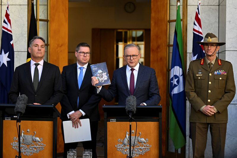 Us asks australia increase defense spending 35 gdp