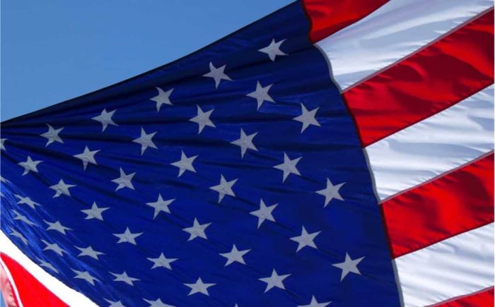 Dollar stutters us tax debate grinds yen gains