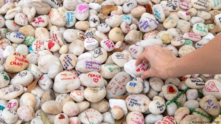 Antisemitic Violence in Western Countries Reaches Record High in 2025 Amidst Geopolitical Tensions and Political Rhetoric