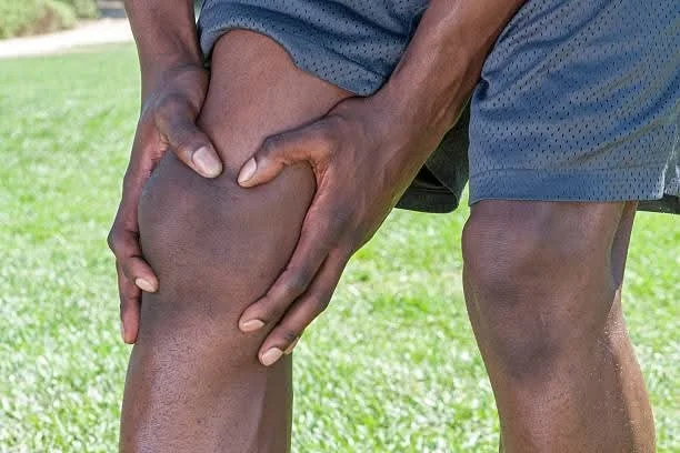 Comprehensive Nutritional Strategies for Managing Joint Inflammation and Enhancing Mobility in Modern Lifestyles