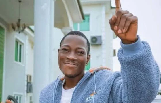 DJ Chicken Released After 11 Days in Kirikiri Correctional Centre Following Allegations of Threatening Seyi Tinubu