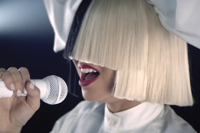 Sia: Nostalgic for the Present