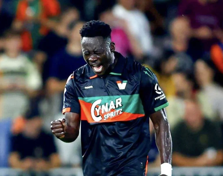 Akor Adams Opens Serie A Account in High-Scoring Defeat as Venezia Struggles to Find Early Season Form