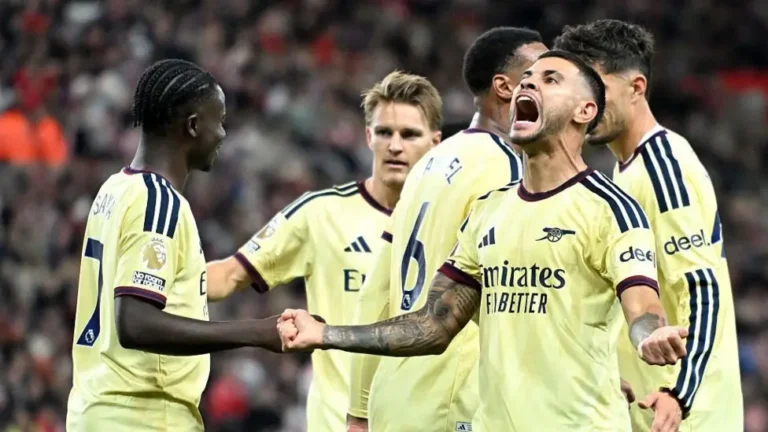 EPL: Arsenal maintain perfect start with 2-0 win over Sunderland